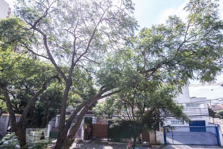 Vista Quarto 2 de casa à venda com 3 quartos, 200m² em Água Branca, São Paulo