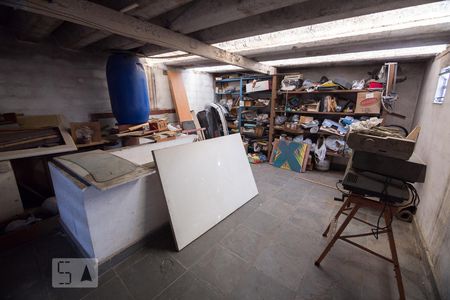 Casa à venda com 200m², 3 quartos e 2 vagasQuarto de Serviço