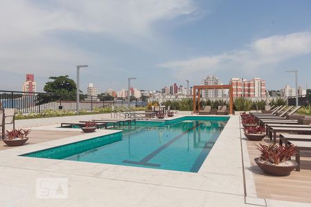 Apartamento para alugar com 67m², 2 quartos e 1 vaga Apartamento para alugar com 67m², 2 quartos e 1 vagaDependências do condominio - piscina