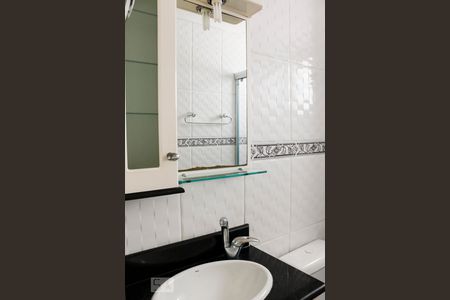 Banheiro  de apartamento para alugar com 1 quarto, 49m² em Centro Histórico, Porto Alegre