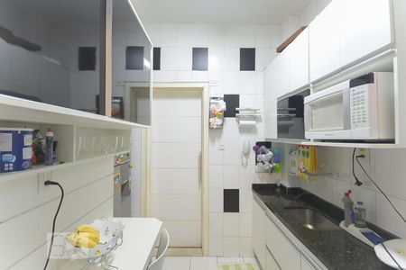 Apartamento à venda com 80m², 3 quartos e sem vagaCozinha