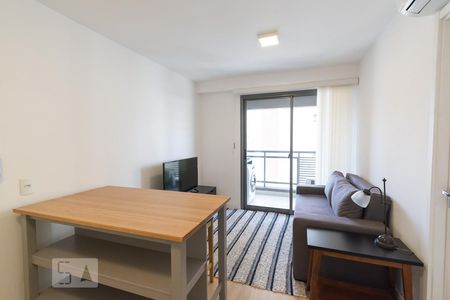 Sala de apartamento para alugar com 1 quarto, 36m² em Cidade Monções, São Paulo
