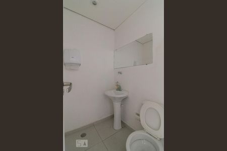 Banheiro 1 de casa para alugar com 2 quartos, 70m² em Vila Mariana, São Paulo