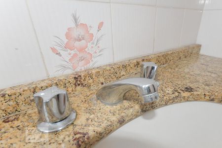 Apartamento à venda com 123m², 3 quartos e 1 vagaBanheiro suíte torneira