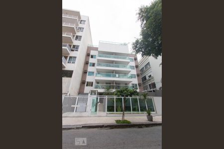 Apartamento à venda com 50m², 1 quarto e 1 vaga Apartamento à venda com 50m², 1 quarto e 1 vagaFachada do prédio