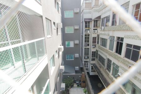 Apartamento à venda com 50m², 1 quarto e 1 vaga Apartamento à venda com 50m², 1 quarto e 1 vagaVista da área de serviço