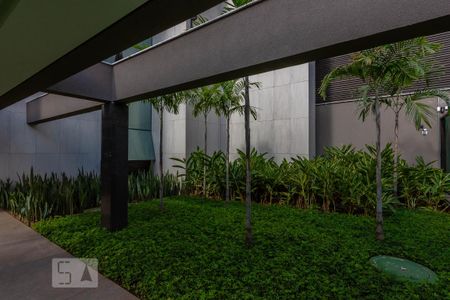Apartamento à venda com 70m², 2 quartos e 2 vagasEntrada Edifício