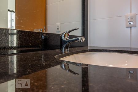 Pia Banheiro Social de apartamento à venda com 2 quartos, 70m² em São Pedro, Belo Horizonte