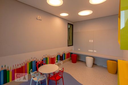 Apartamento à venda com 70m², 2 quartos e 2 vagasEspaço Kids Edifício