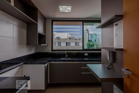 Apartamento à venda com 70m², 2 quartos e 2 vagasCozinha