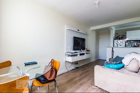 Sala de apartamento para alugar com 2 quartos, 47m² em Jardim Cura Dars, Campinas