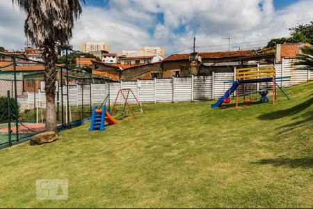 Apartamento à venda com 47m², 2 quartos e 1 vaga Apartamento à venda com 47m², 2 quartos e 1 vagaÁrea Comum - Playground