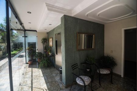 Apartamento à venda com 100m², 2 quartos e 2 vagas Apartamento à venda com 100m², 2 quartos e 2 vagasÁrea Comum