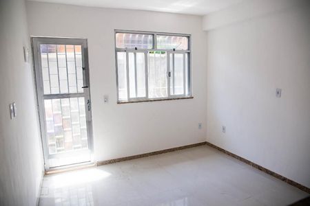 Casa para alugar com 50m², 2 quartos e sem vagaSala