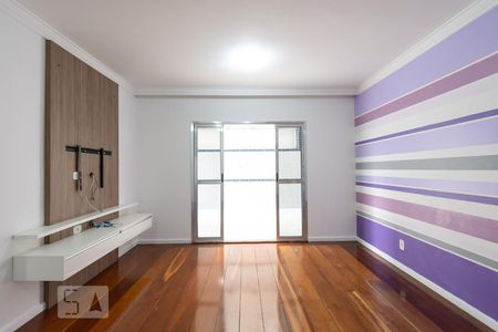 Sala de apartamento para alugar com 3 quartos, 140m² em Olímpico, São Caetano do Sul