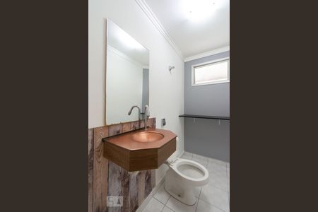 Lavabo de apartamento para alugar com 3 quartos, 140m² em Olímpico, São Caetano do Sul