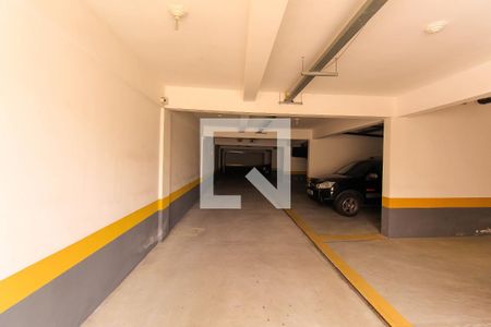 Garagem de casa de condomínio para alugar com 3 quartos, 150m² em Chácara Mafalda, São Paulo