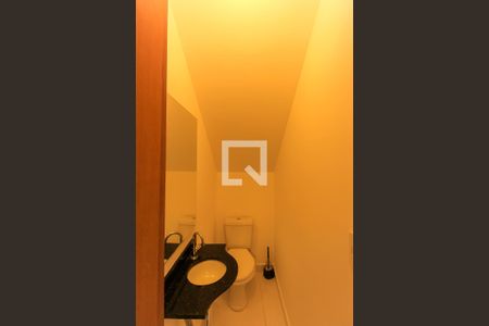 Banheiro 2 de casa de condomínio para alugar com 3 quartos, 150m² em Chácara Mafalda, São Paulo