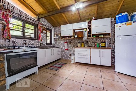 Casa para alugar com 500m², 3 quartos e 5 vagas Casa para alugar com 500m², 3 quartos e 5 vagasCozinha