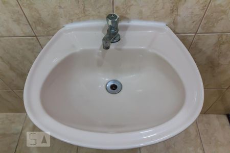 Pia do banheiro de apartamento à venda com 2 quartos, 68m² em Macedo, Guarulhos