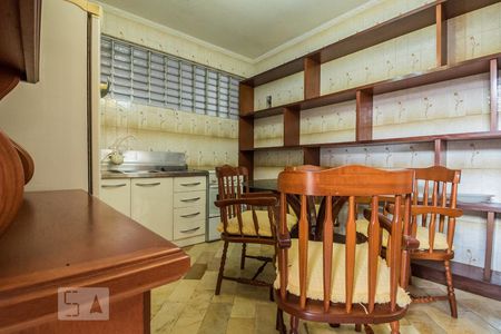 Casa para alugar com 350m², 3 quartos e 3 vagasCozinha
