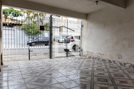Casa para alugar com 60m², 1 quarto e 1 vaga Casa para alugar com 60m², 1 quarto e 1 vagaGaragem