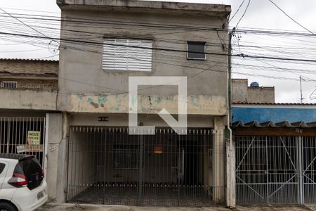 Fachada de casa para alugar com 1 quarto, 60m² em Jardim das Flores, Osasco
