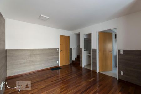 1o. Andar - Sala de apartamento para alugar com 3 quartos, 80m² em Paraíso, São Paulo