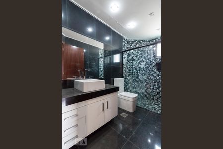 Apartamento para alugar com 149m², 3 quartos e 2 vagas Apartamento para alugar com 149m², 3 quartos e 2 vagasBanheiro Social