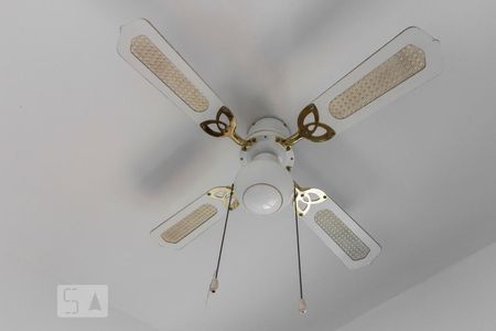 Apartamento para alugar com 149m², 3 quartos e 2 vagas Apartamento para alugar com 149m², 3 quartos e 2 vagasVentilador de Teto Quarto de Serviço