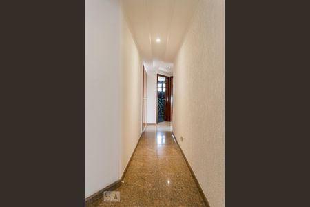 Apartamento para alugar com 149m², 3 quartos e 2 vagas Apartamento para alugar com 149m², 3 quartos e 2 vagasAcesso aos Quartos e Banheiro