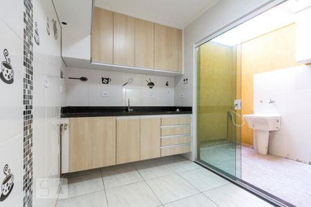 Casa para alugar com 65m², 2 quartos e 1 vaga Casa para alugar com 65m², 2 quartos e 1 vagaCozinha