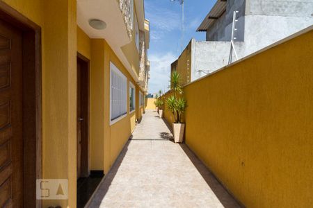 Casa para alugar com 65m², 2 quartos e 1 vaga Casa para alugar com 65m², 2 quartos e 1 vagaArea Externa do Condomínio