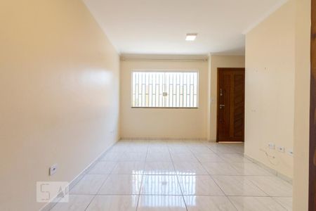 Sala  de casa para alugar com 2 quartos, 65m² em Vila Antonieta, São Paulo