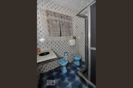 Casa de condomínio à venda com 187m², 4 quartos e 1 vagaBanheiro Social 2