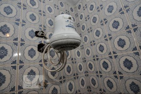 Casa de condomínio à venda com 187m², 4 quartos e 1 vagaBanheiro Social 2