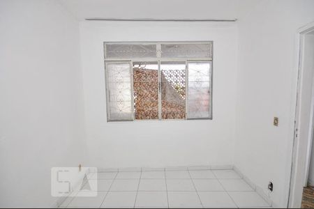 Casa de condomínio à venda com 187m², 4 quartos e 1 vagaQuarto 5