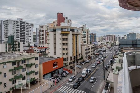 Vista Varanda de apartamento para alugar com 3 quartos, 137m² em Kobrasol, São José
