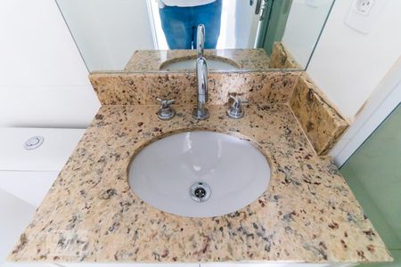 Apartamento para alugar com 59m², 2 quartos e 2 vagas Apartamento para alugar com 59m², 2 quartos e 2 vagasBanheiro