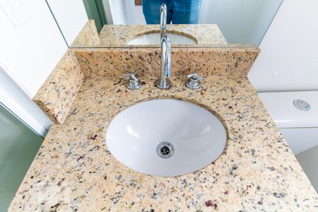 Apartamento para alugar com 59m², 2 quartos e 2 vagas Apartamento para alugar com 59m², 2 quartos e 2 vagasBanheiro da Suíte