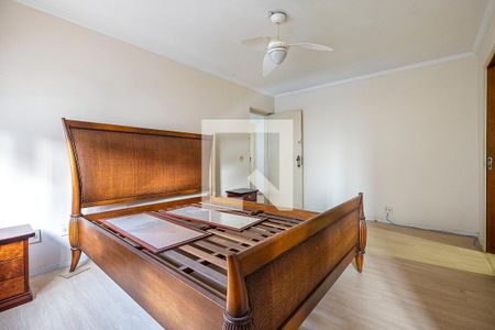 Casa para alugar com 380m², 5 quartos e 4 vagas Casa para alugar com 380m², 5 quartos e 4 vagasSuíte