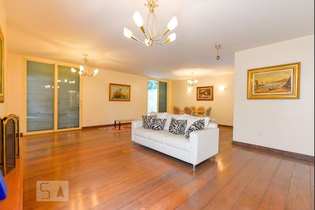 Sala de casa para alugar com 5 quartos, 380m² em Jardim das Bandeiras, São Paulo