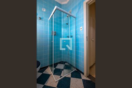 Casa para alugar com 380m², 5 quartos e 4 vagas Casa para alugar com 380m², 5 quartos e 4 vagasBanheiro Social 2