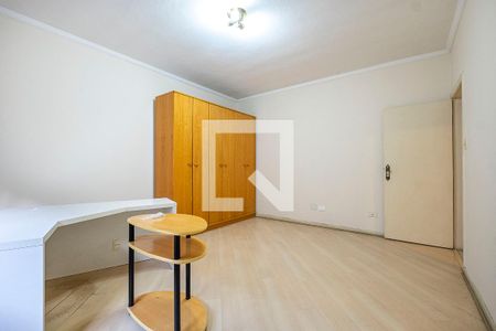 Casa para alugar com 380m², 5 quartos e 4 vagas Casa para alugar com 380m², 5 quartos e 4 vagasQuarto 4