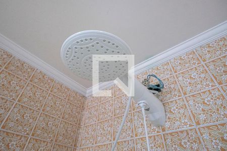 Casa para alugar com 380m², 5 quartos e 4 vagas Casa para alugar com 380m², 5 quartos e 4 vagasSuíte - Banheiro