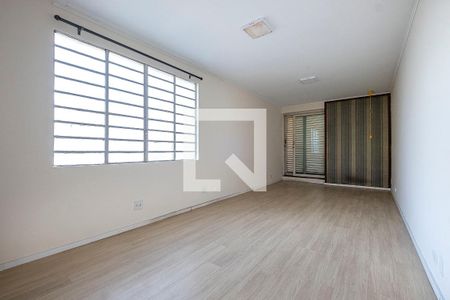 Casa para alugar com 380m², 5 quartos e 4 vagas Casa para alugar com 380m², 5 quartos e 4 vagasQuarto 2