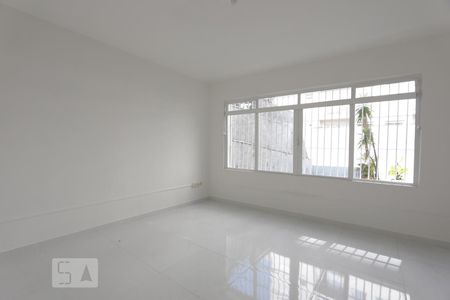Casa à venda com 2 quartos, 175m² em Butantã, São Paulo