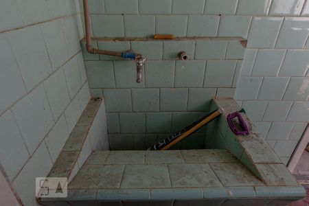 Casa à venda com 170m², 3 quartos e 8 vagas Casa à venda com 170m², 3 quartos e 8 vagasTanque Área Externa