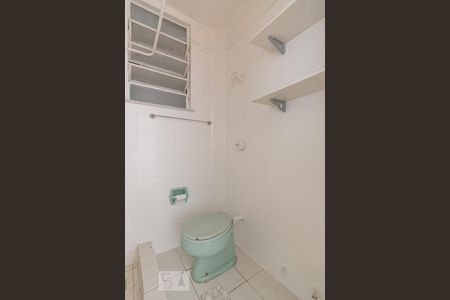 Apartamento à venda com 34m², 1 quarto e sem vagaBanheiro