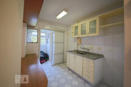 Cozinha de apartamento para alugar com 2 quartos, 68m² em Vila Madalena, São Paulo